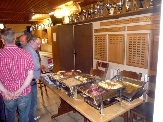 Blaue2013_06.jpg - Die Portionen waren deftig.