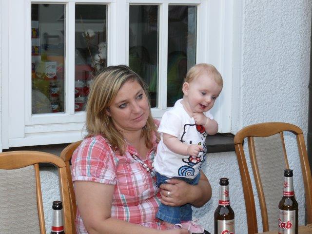 Som_2013_25.jpg - Ich auch nicht, aber ich krieg' ja gleich die Flasche !