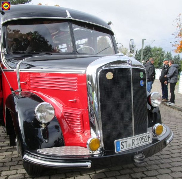 Blaue 24-03a Front.jpg - Das " H " im Schild steht für "historisch "