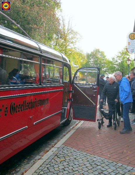 Blaue 24-17.jpg - Fertig zur Rückfahrt. Einsteigen bitte.